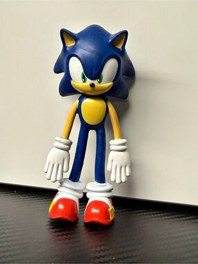 Sega Sonic the Hedgehog Action Figure Blue & Red Bend ems